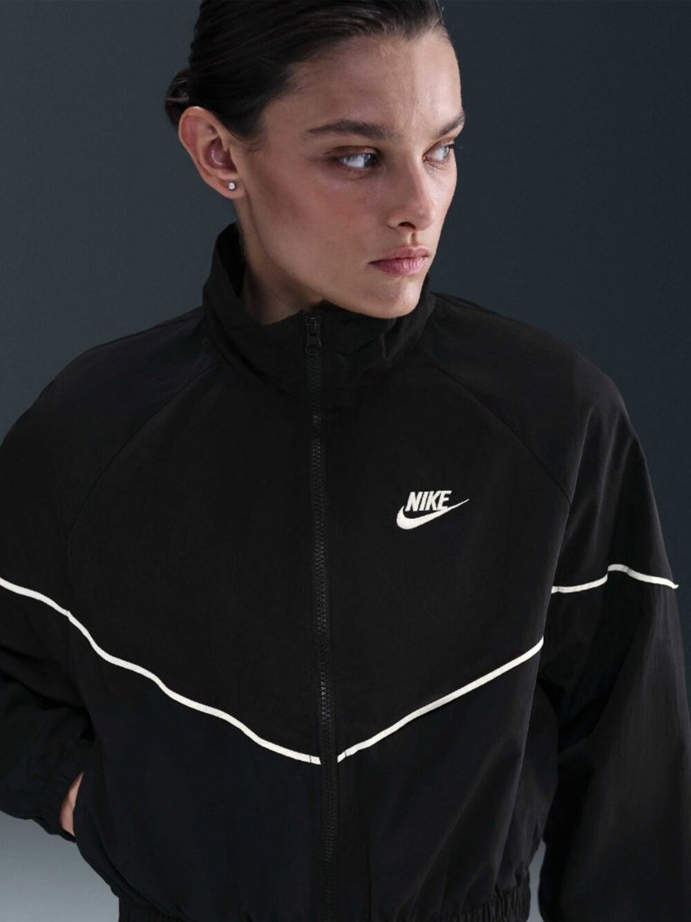 Nike Sportswear Windrunner Woven Jacket Wmns IM8027-410 Navy XS NWT